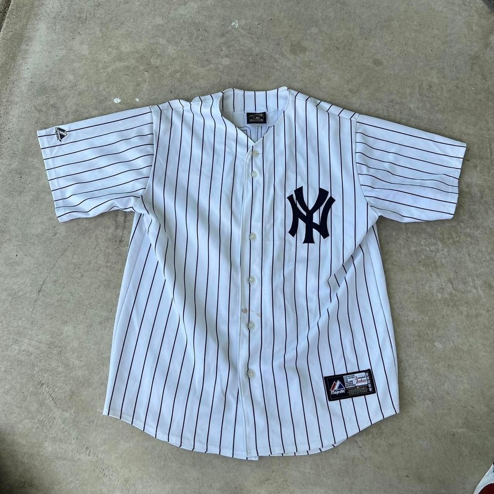 1990s New York Yankees Thurman Munson Jersey Cooperstown Collection Size L